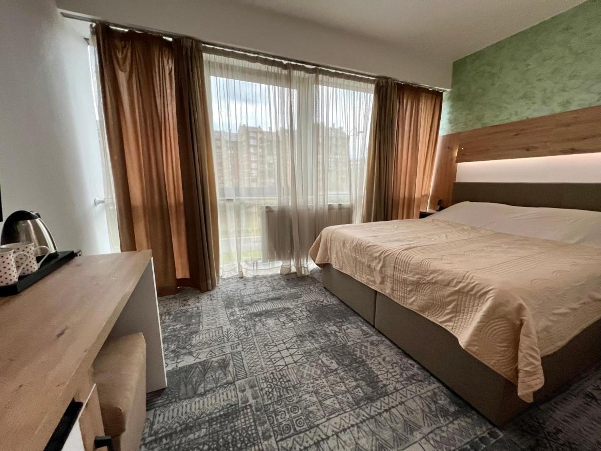 Hotel Brkic Sarajevo Airport - Free Parking Εξωτερικό φωτογραφία