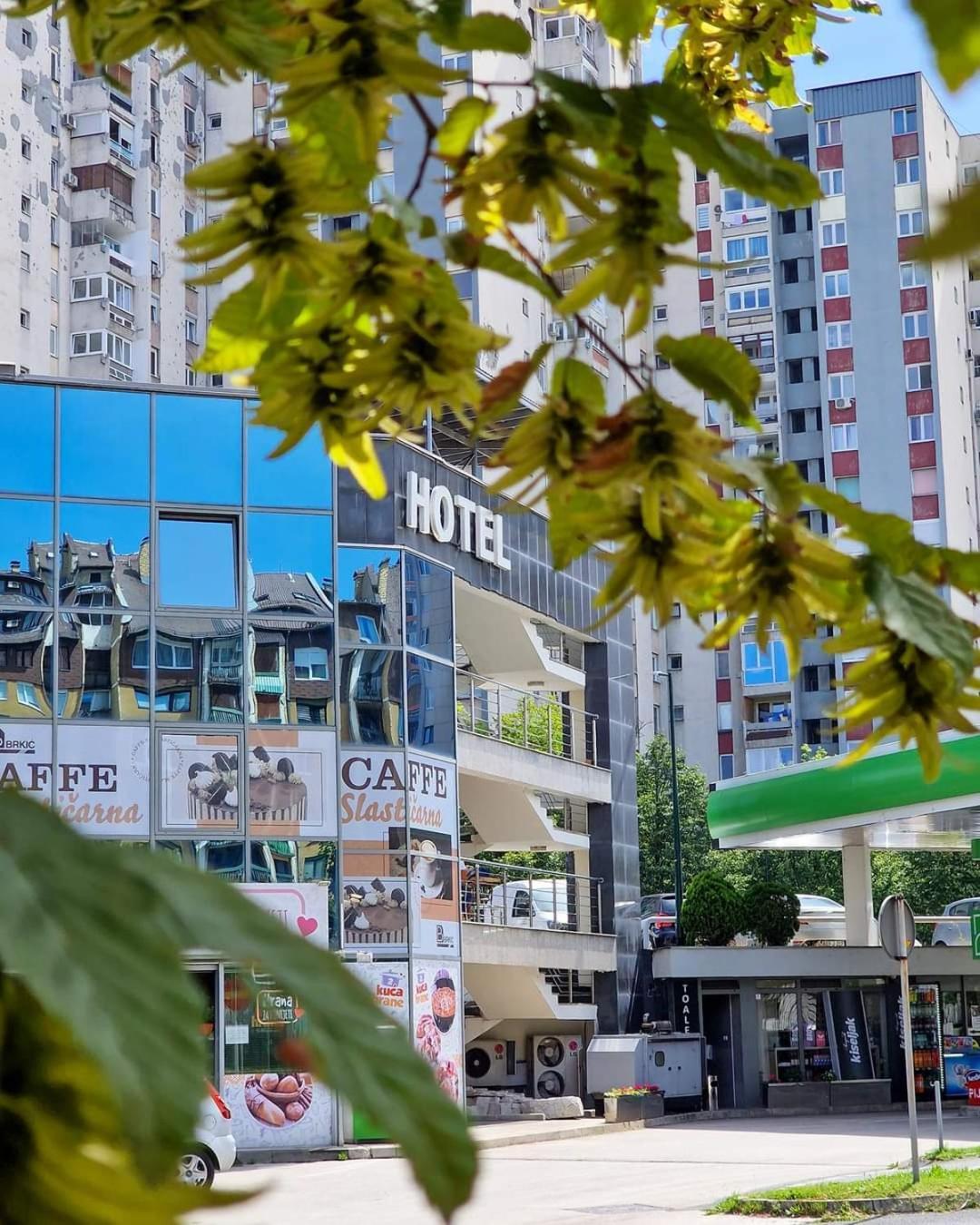 Hotel Brkic Sarajevo Airport - Free Parking Εξωτερικό φωτογραφία