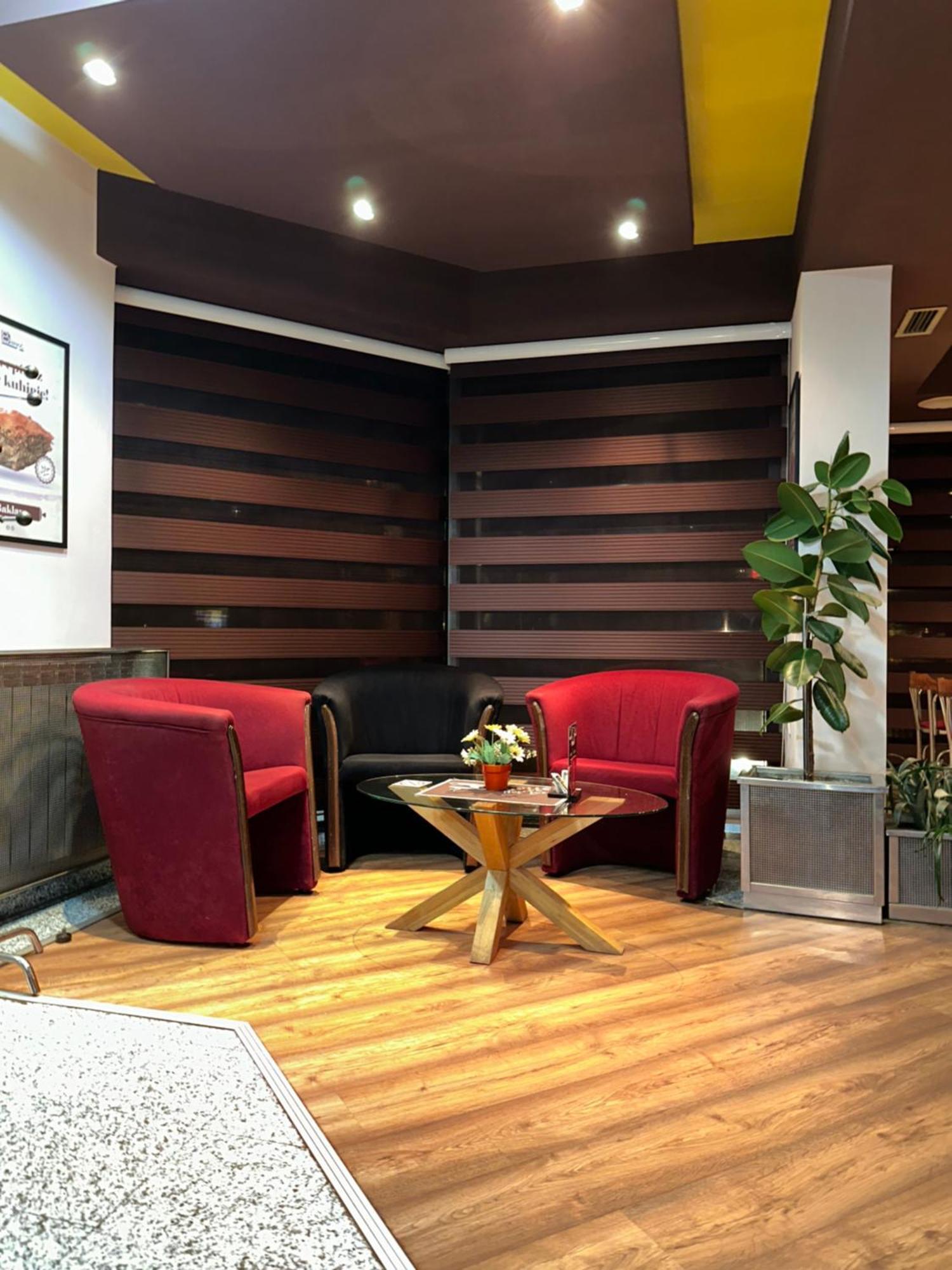 Hotel Brkic Sarajevo Airport - Free Parking Εξωτερικό φωτογραφία