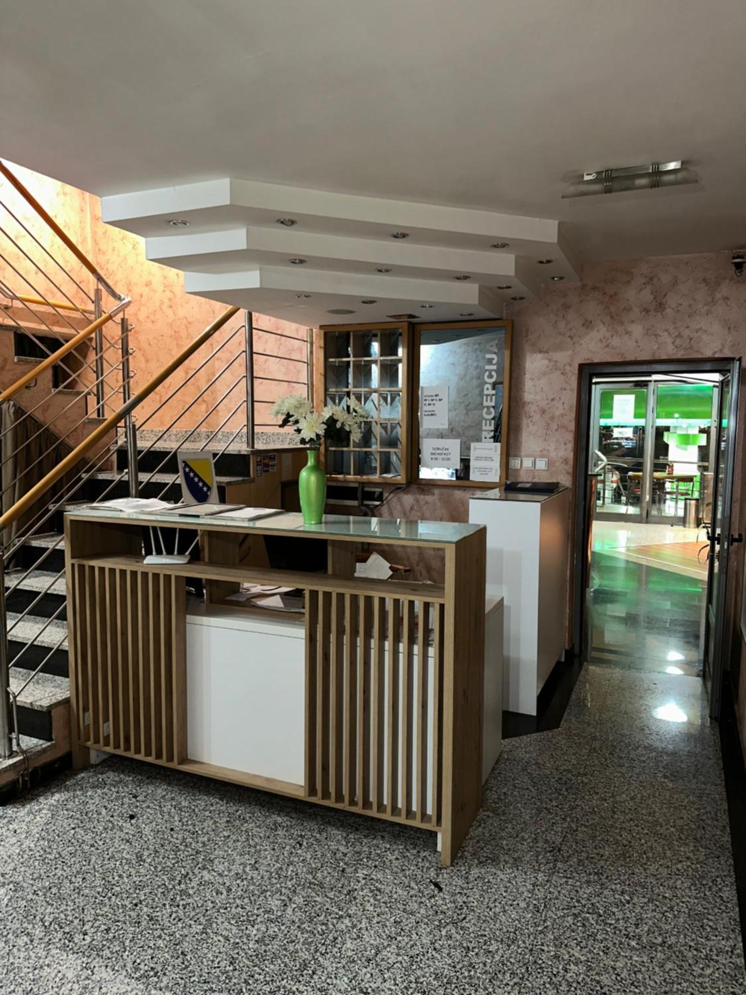 Hotel Brkic Sarajevo Airport - Free Parking Εξωτερικό φωτογραφία