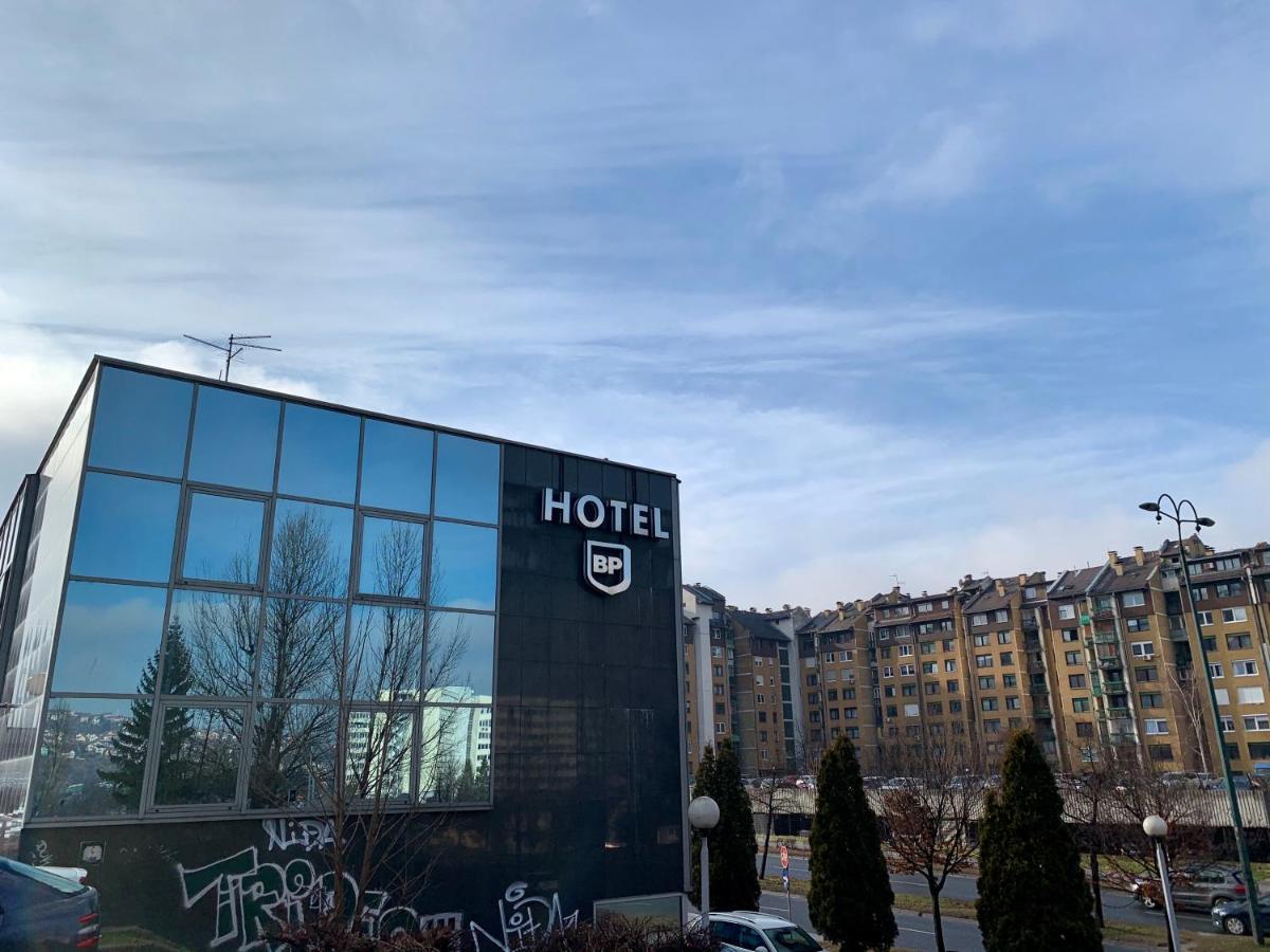 Hotel Brkic Sarajevo Airport - Free Parking Εξωτερικό φωτογραφία